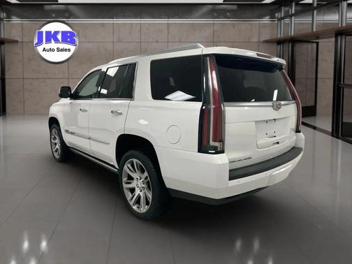 2016 Cadillac Escalade Premium