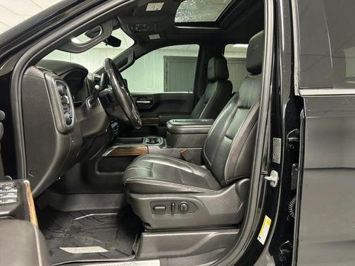 Black 2019 Chevrolet Silverado 1500 High Country