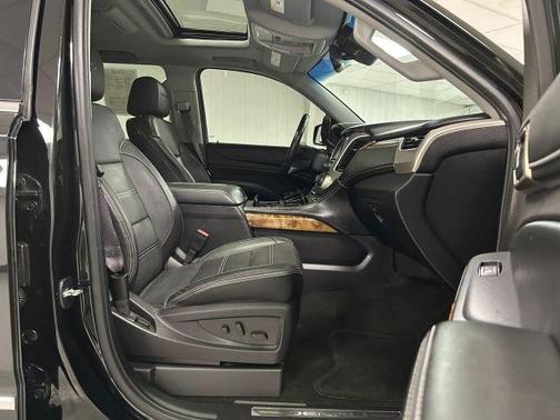 Black 2015 GMC Yukon Denali