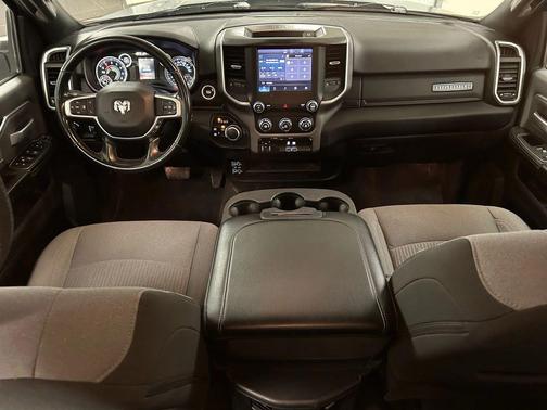 2023 RAM 2500 Big Horn Crew Cab 4x4 8' Box