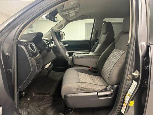 Gray 2019 Toyota Tundra SR5