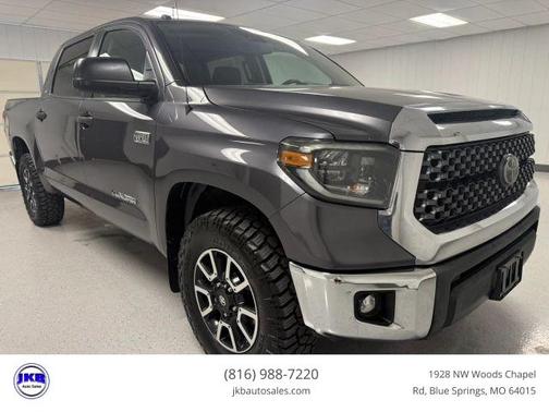 Gray 2019 Toyota Tundra SR5