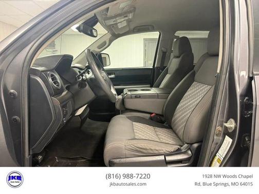 Gray 2019 Toyota Tundra SR5