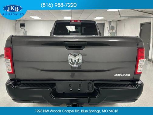 2019 RAM 3500 Tradesman Crew Cab 4x4 8' Box