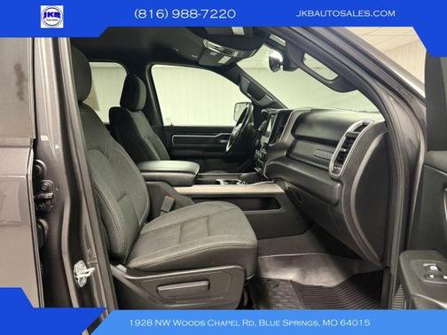 Gray 2019 RAM 1500 Big Horn
