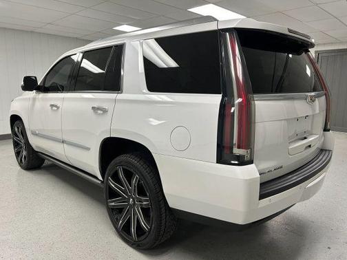 White 2016 Cadillac Escalade Premium