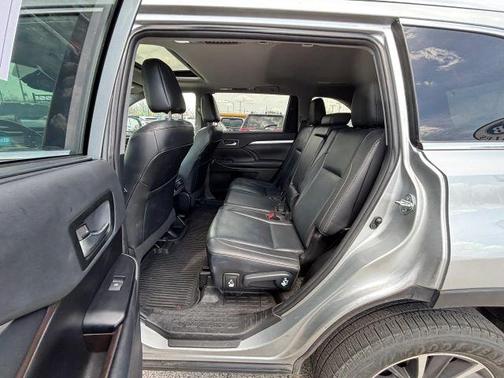 2019 Toyota Highlander Hybrid XLE