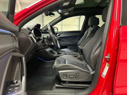 2022 Audi Q3 45 S line Premium Plus