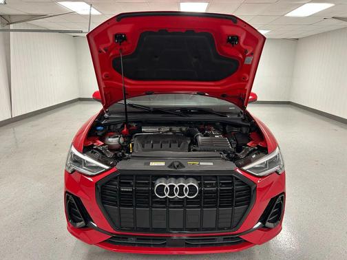 2022 Audi Q3 45 S line Premium Plus