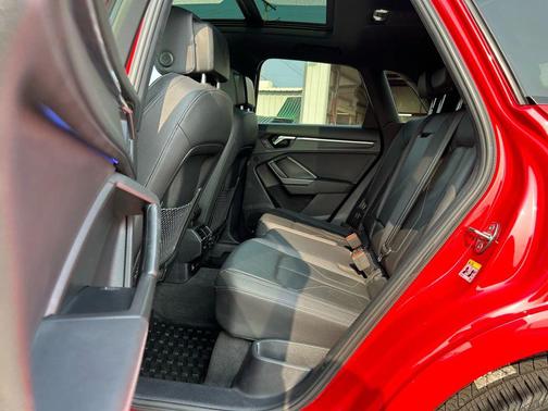 2022 Audi Q3 45 S line Premium Plus