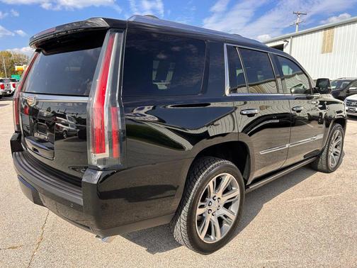 2015 Cadillac Escalade Premium