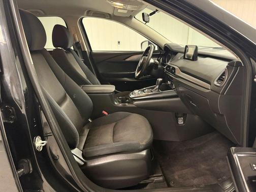 2016 Mazda CX-9 Sport