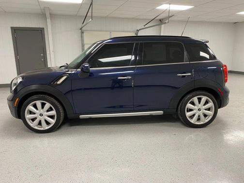 2016 MINI Countryman Cooper S