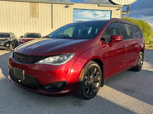 2019 Chrysler Pacifica Limited