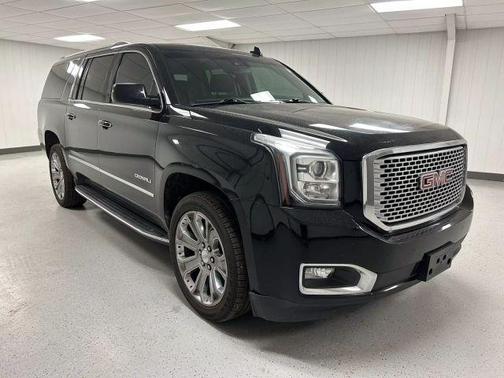 2017 GMC Yukon XL Denali