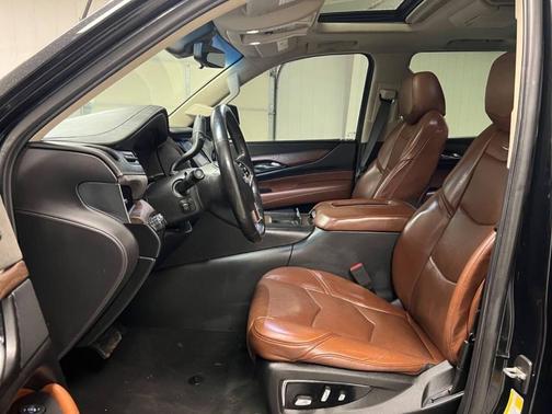 2019 Cadillac Escalade Premium Luxury