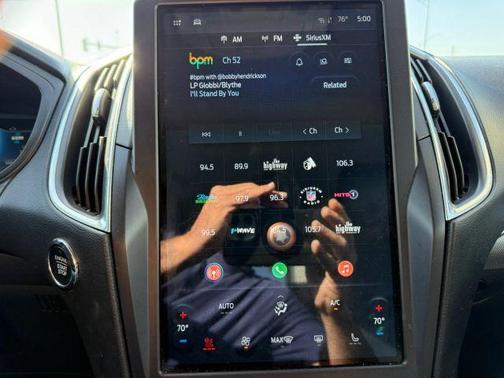 Silver 2022 Ford Edge Titanium