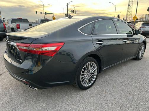 2016 Toyota Avalon Limited