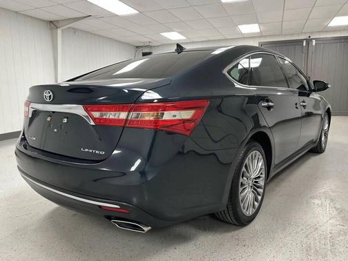 2016 Toyota Avalon Limited