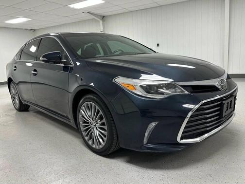 2016 Toyota Avalon Limited