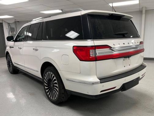 2018 Lincoln Navigator L Black Label