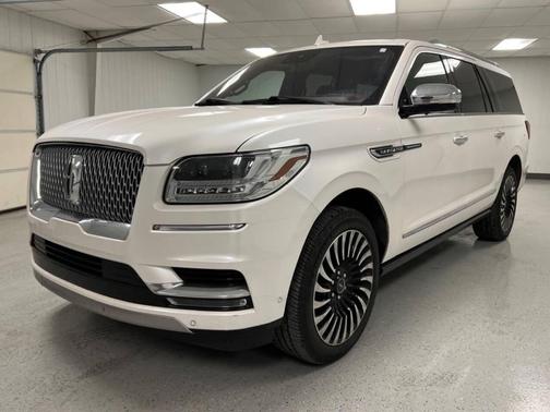 2018 Lincoln Navigator L Black Label