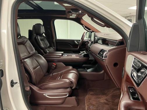 2018 Lincoln Navigator L Black Label