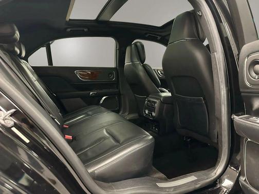 2017 Lincoln Continental Reserve