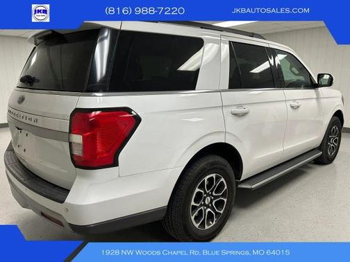 White 2022 Ford Expedition XLT