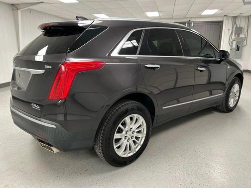 2017 Cadillac XT5 Base