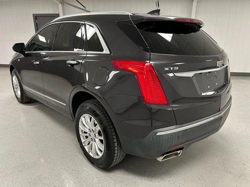 2017 Cadillac XT5 Base