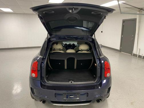 2016 MINI Countryman Cooper S