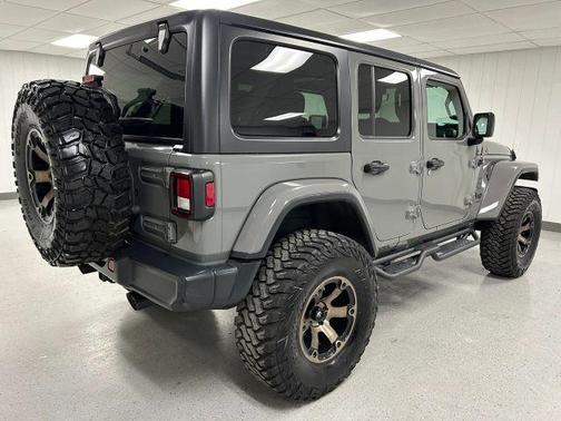 Gray 2018 Jeep Wrangler Unlimited Sahara
