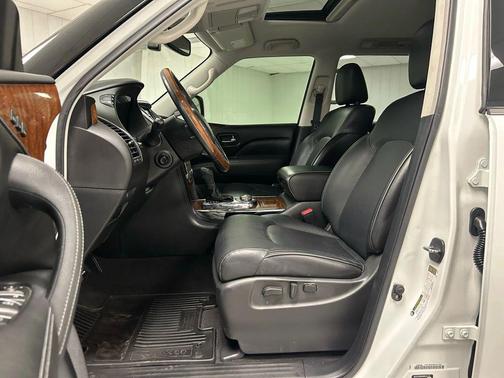 2018 INFINITI QX80 Base