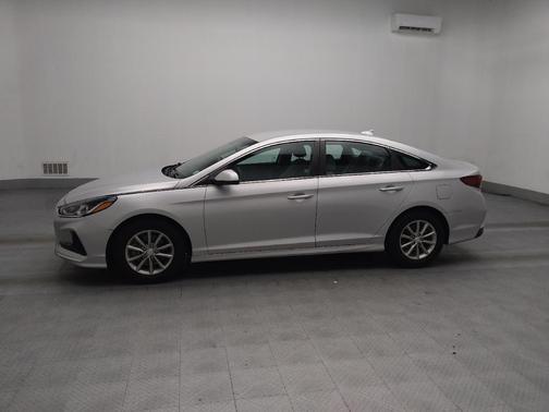 2018 Hyundai SONATA SE
