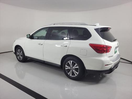 2020 Nissan Pathfinder S 2WD