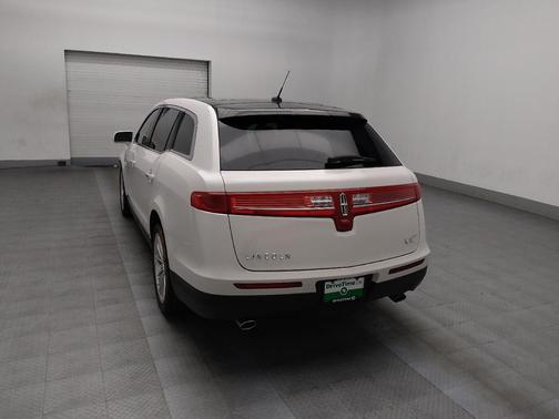 2018 Lincoln MKT Reserve