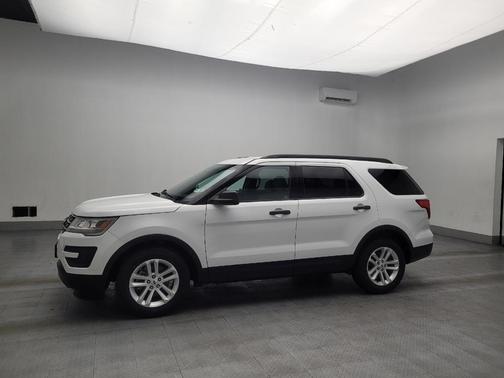 2017 Ford Explorer Base