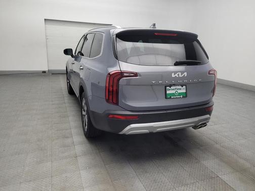 Everlasting Silver 2022 Kia Telluride S