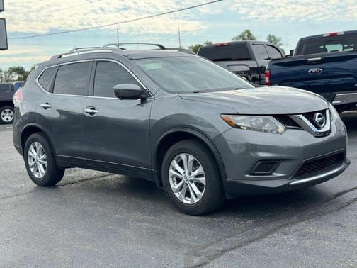 2016 Nissan Rogue SV