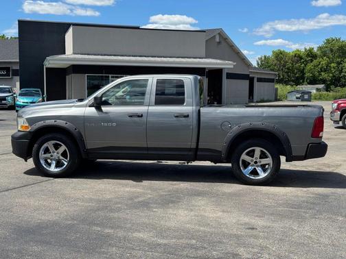 Mineral Gray Metallic Clearcoat 2012 RAM 1500 ST