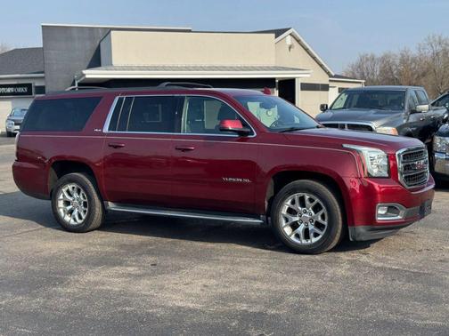 2016 GMC Yukon XL SLE