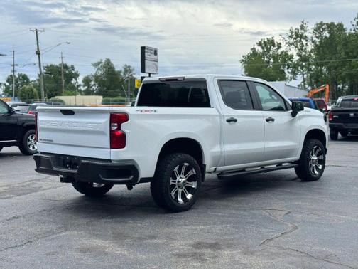 Summit White 2021 Chevrolet Silverado 1500 WT