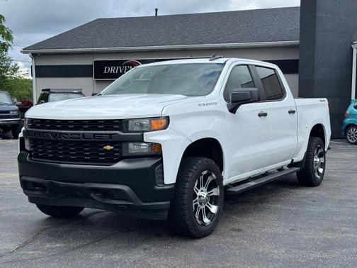 Summit White 2021 Chevrolet Silverado 1500 WT