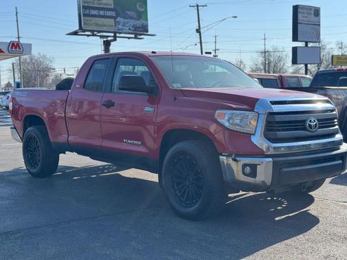 2015 Toyota Tundra SR5
