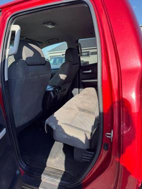 2015 Toyota Tundra SR5