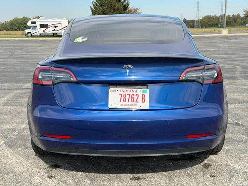 Deep Blue Metallic 2020 Tesla Model 3 Performance