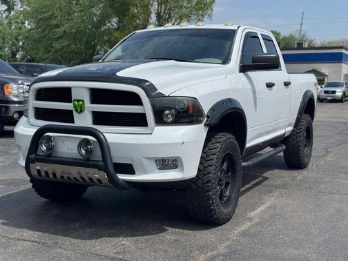 Bright White Clearcoat 2012 RAM 1500 ST