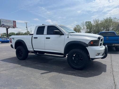 Bright White Clearcoat 2012 RAM 1500 ST