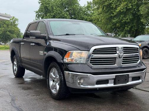 Black Clearcoat 2013 RAM 1500 Big Horn